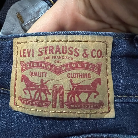 721 Levi Strauss & Co Jeans - Picture 8 of 11